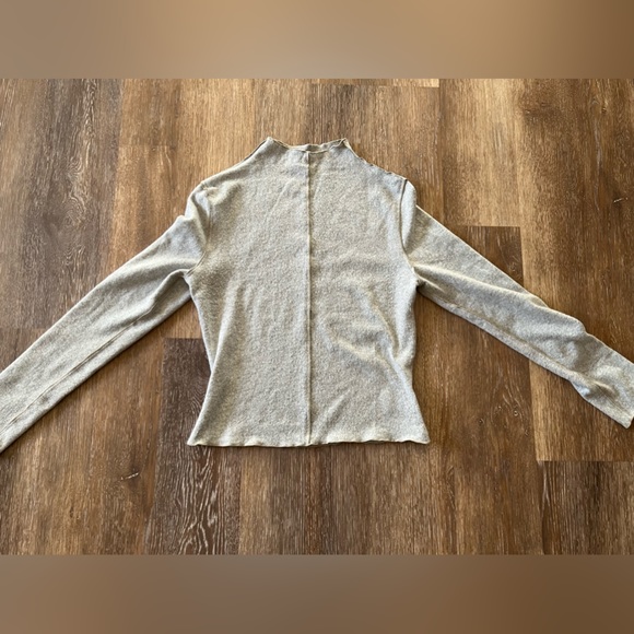 Turtle Neck Shirt - Picture 1 of 4